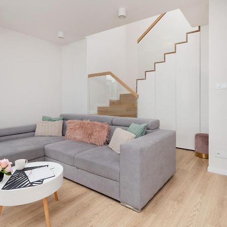 Rent Like Home - Swietej Barbary 11 กดัญสก์ ภายนอก รูปภาพ